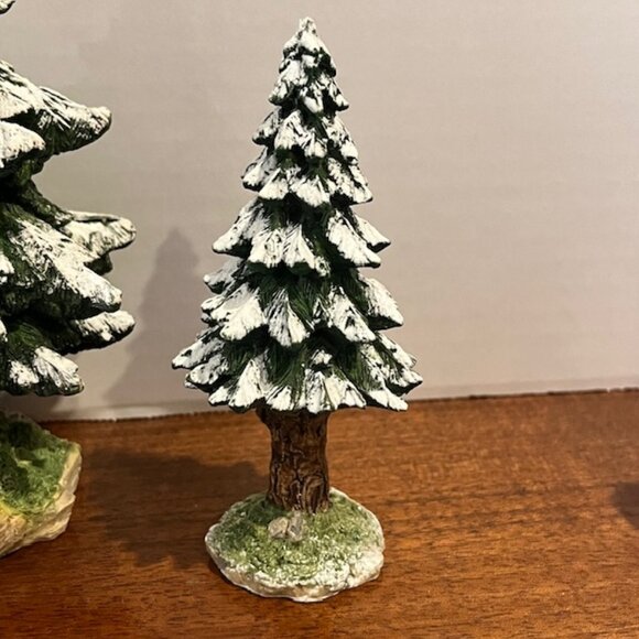 Dept 56 Village "Snowy Scotch Pines" and Extra Snowmen - Picture 6 of 15